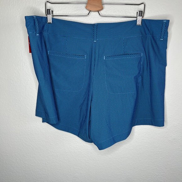Spanx Sunshine Solutions 6'" Geo Scape Blue Shorts Plus Size  3X - Picture 5 of 10